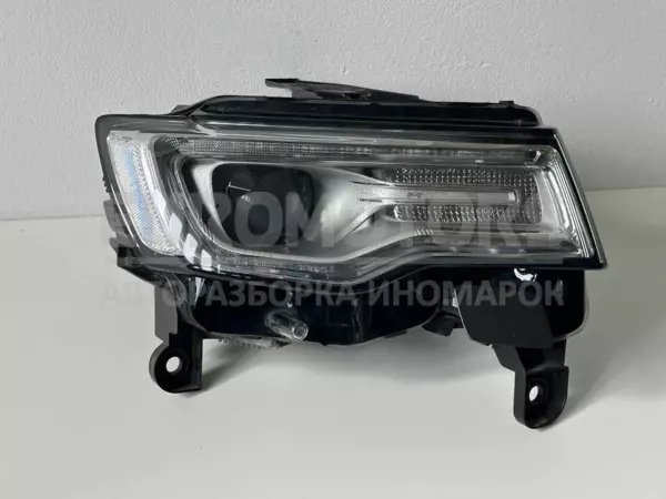 Правая биксеноновая светодиодная фара Jeep Grand Cherokee 3.0crd 2010 T77628B it-11123 Дизель euromotors.com.ua