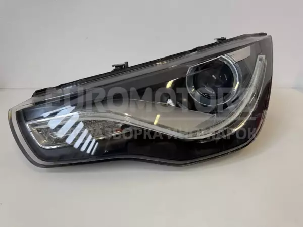 Левая ксеноновая фара Audi A1 1.6tdi 2010 8X0941003M it-11143 Дизель euromotors.com.ua