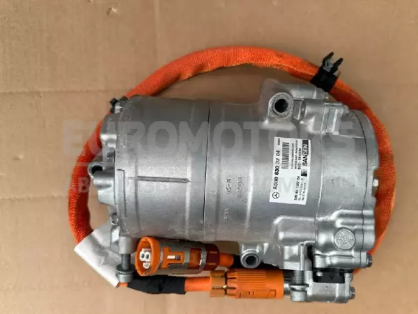 Компрессор кондиционера Mercedes EQC (N293) 2019-2023 A0008303204 it-10059 euromotors.com.ua