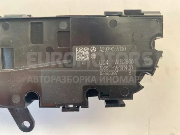 Блок кнопок центральній консолі Mercedes EQC (N293) 2019-2023 a2939055100 it-10512 - 3