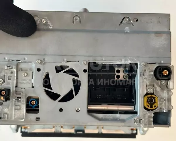 Дисплей авторадіо CD/DVD/GPS/Navigatore Porsche Cayenne 3.0tdi 2010 7P5035884M it-10098 Дизель - 6