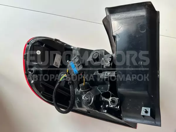 Правий задній ліхтар Citroen C5 Aircross 1.5hdi (euro-6) 2017 9817269 580 it-10219 Дизель - 6