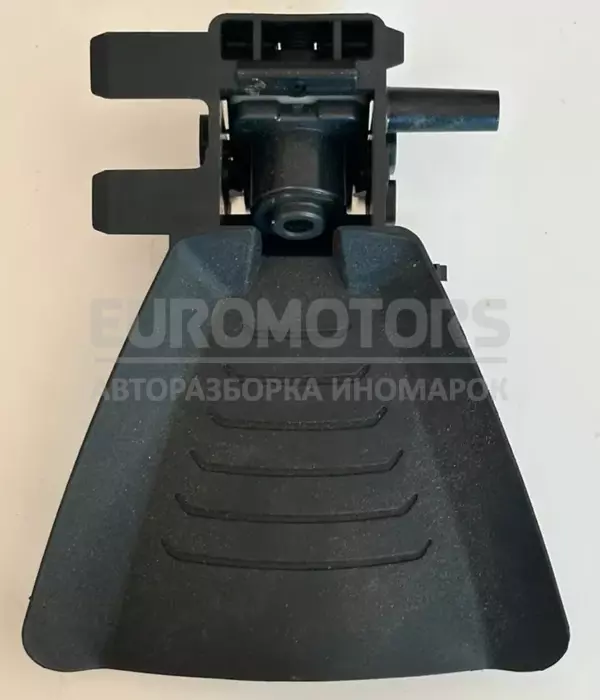 Передня камера BMW 1 2.0 16V (F20) 2010 6822680-01 it-10277 Бензин - 2