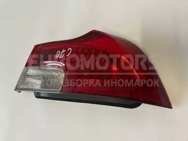 Правый светодиодный задний фонарь Volvo C70 2.0td 2006-2013 31299413 it-10314 Дизель euromotors.com.ua
