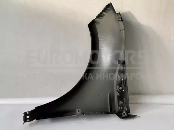 Праве переднє крило Land Rover Evoque 2.0d 2018 k8d2-16015-ab it-10625 Дизель - 2