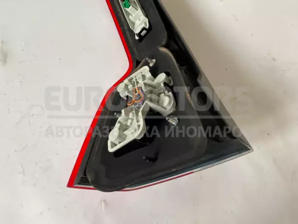 Правый задний фонарь Volvo V50 1.6 D 2004-2012 30763510 it-10631 Дизель - 3