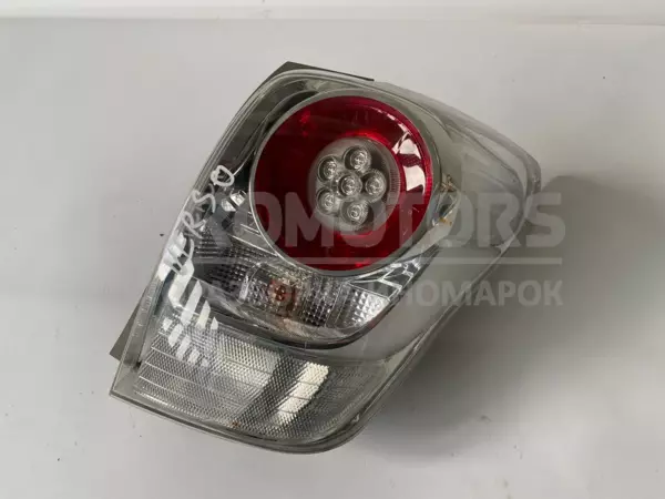 Задний правый светодиодный фонарь Toyota Verso 1.8 2009-2018 81550-0f090-00 it-10633 Бензин euromotors.com.ua