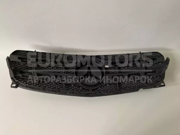 Верхняя решетка радиатора Mercedes GLA-Class 1.6T 16V (X156) 2013 a1568880400 it-10765 Бензин - 3