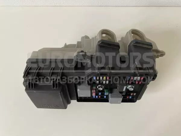 Блок запобіжників у моторному відсіку Land Rover Evoque 2.0d 2018 M8D2-14A073-AA it-10767 Дизель - 5