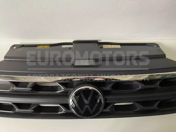 Верхняя решетка радиатора VW T-ROC 1.5 TSI 2017 2GA853651 it-10787 Бензин - 2