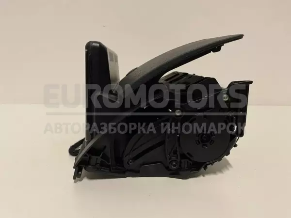 Дисплей CD/DVD/GPS/навігатора Mercedes C-class 2.2cdi (W204) 2007-2015 A2048204697 it-10854 Дизель - 2