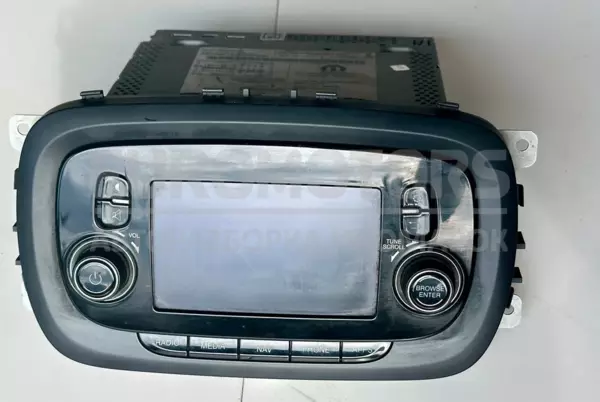 Автомобильный радиоприемник CD/DVD/GPS/дисплей навигации Fiat 500X 1.3 Mjet 2014 07356616970 it-11022 Дизель euromotors.com.ua