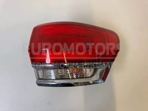Правый задний фонарь Jeep Grand Cherokee 3.0crd 2010 P68110000AE it-11136 Дизель euromotors.com.ua
