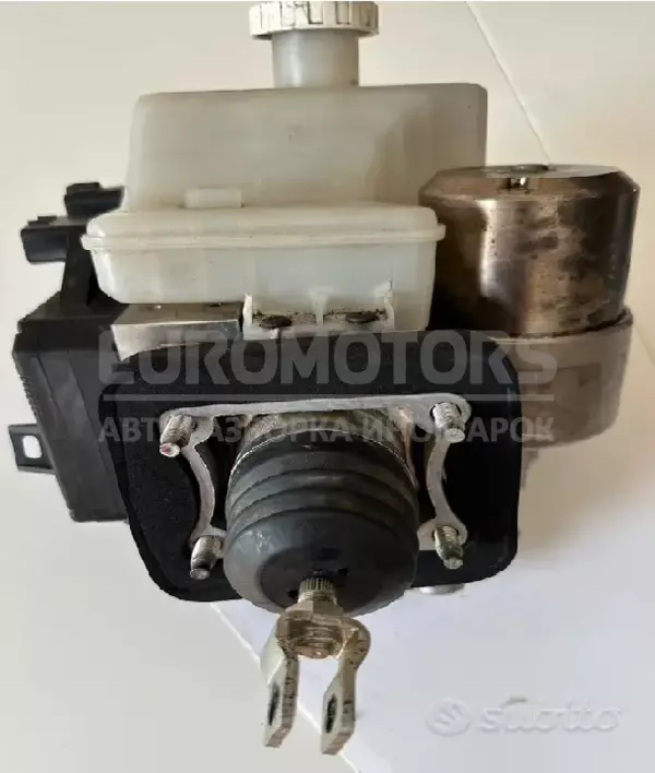 Блок управления ABS (Насос). Mitsubishi Pajero 3.2 DI-D (IV) 2007 MR569728 it-10250 Дизель - 3