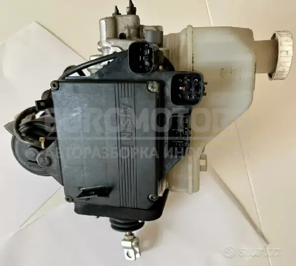 Блок управления ABS (Насос). Mitsubishi Pajero 3.2 DI-D (IV) 2007 MR569728 it-10250 Дизель - 4