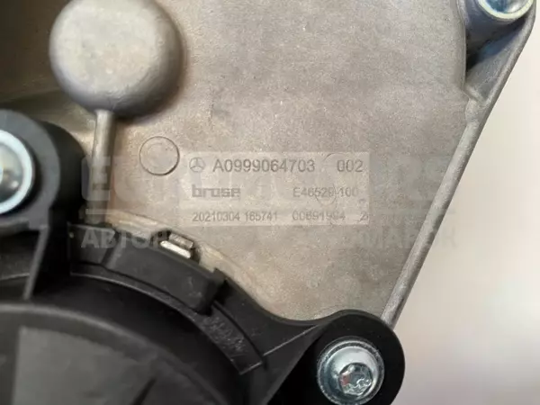Мотор автоматичного відчинення задніх дверей Mercedes EQC (N293) 2019-2023 a0999064703 it-10527 - 6