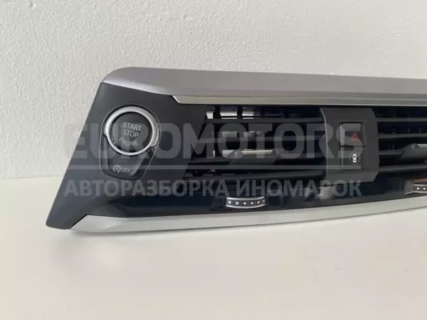 Центральні вентиляційні грати приладової панелі + запуск двигуна + аварійна кнопка BMW X3 2.0 16V (G01) 2017 64229363444-10 it-10782 Бензин - 2