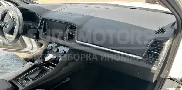 Полный комплект подушек безопасности + центральная приборная панель Skoda Karoq 2.0tdi 2017 it-10055 Дизель - 4