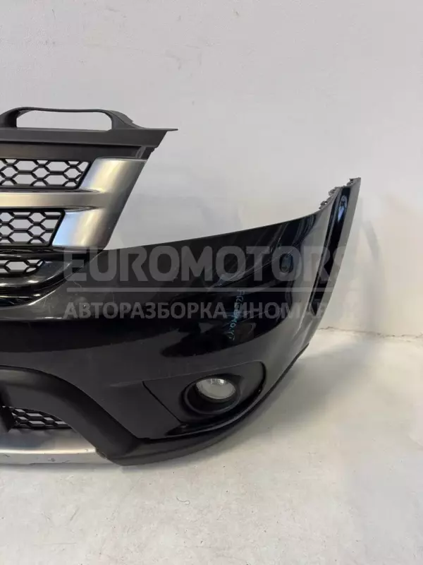 Передний бампер Fiat Freemont 2.0MJet 2011-2016 30128016301 it-11274 Дизель - 2
