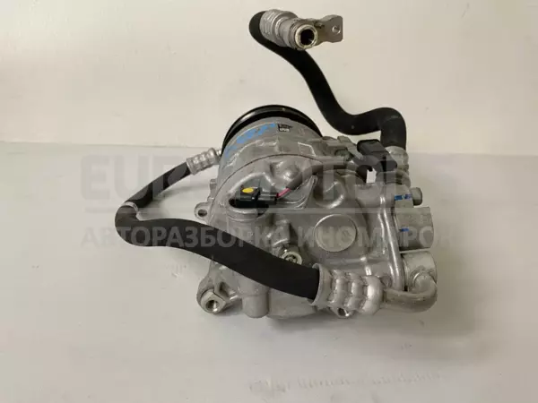 Компресор кондиціонера BMW 1 2.0 16V (F20) 2010 447160-8766 it-11399 Бензин - 3