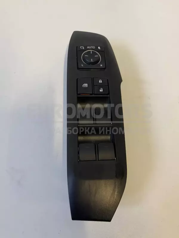 Блок кнопок стеклоподъемников Lexus NX 2.5 2014 84040-78010 it-11422 euromotors.com.ua