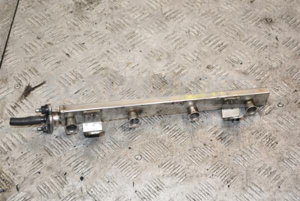 Топливная рейка бензин Kia Ceed 1.4 16V 2007-2012 353402B010 381369 euromotors.com.ua