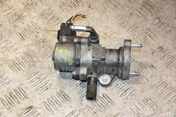 Клапан EGR электрический Toyota Yaris 1.4 D-4D 2006-2011 2562033030 381800 euromotors.com.ua