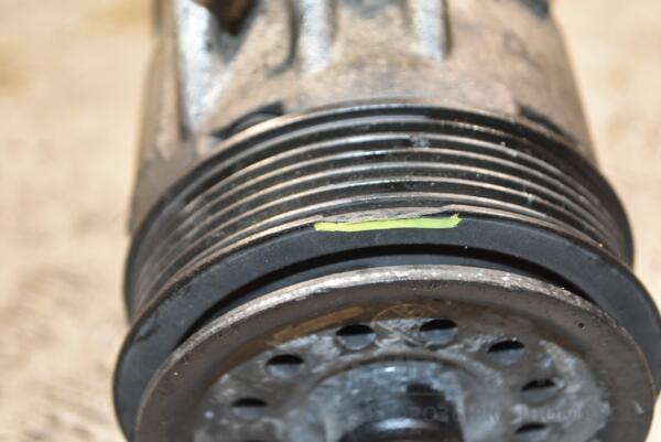 Компрессор кондиционера (дефект) Toyota Auris 1.3 16V (E15) 2006-2012 4472602331 382271 - 2