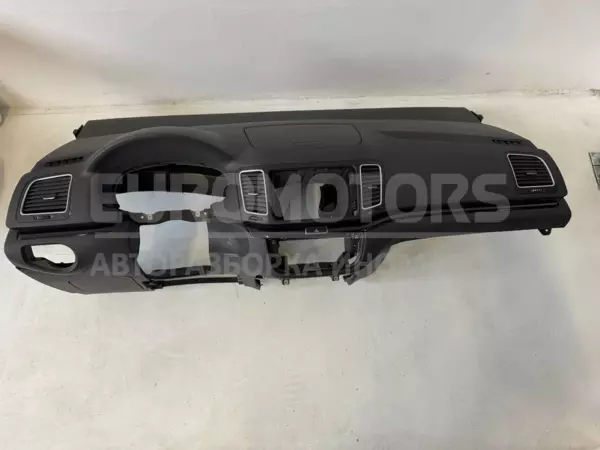 Центральная панель приборов с подушкой безопасности Seat Alhambra 2.0tdi 2010 7N1857001AB it-11435 Дизель euromotors.com.ua