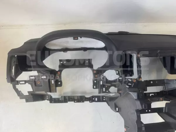 Центральная панель приборов с подушкой безопасности Jeep Grand Cherokee 3.0crd 2010 P01342A23BL it-11445 Дизель - 2