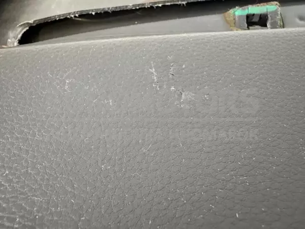 Центральная панель приборов с подушкой безопасности Porsche Cayenne 3.0tdi 2010 7P5857003 it-11448 Дизель - 3