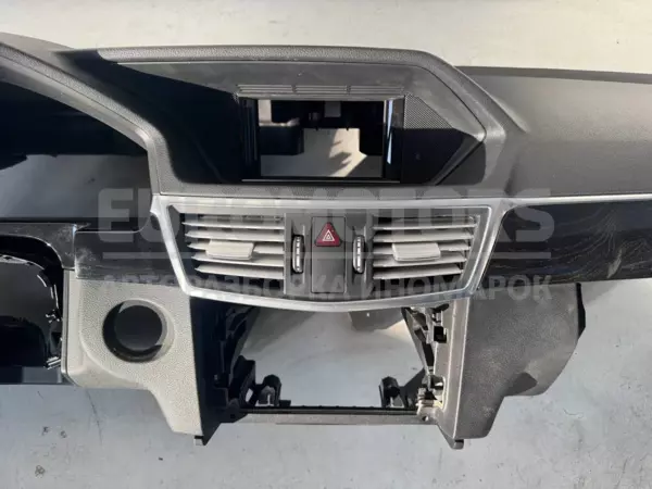 Центральна панель приладів із подушкою безпеки Mercedes E-class 1.8 (W212) 2009-2016 A2126802387 it-11533 Бензин - 3