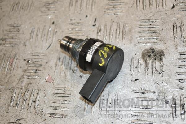 Редукционный клапан Mercedes C-class 2.2cdi (W203) 2000-2007 A6110780449 383017 euromotors.com.ua