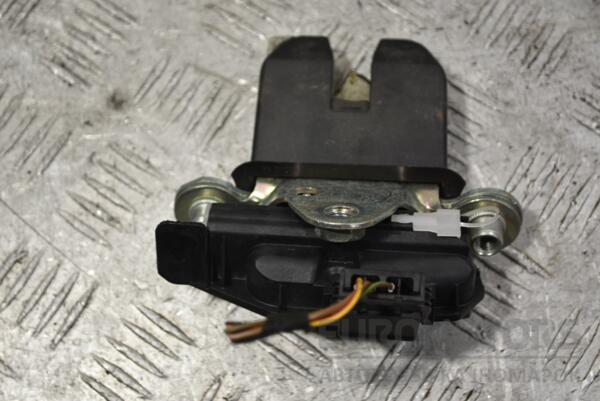 Замок крышки багажника электр 3 пина Skoda Fabia 2007-2014 5J0827501B 383303 - 2