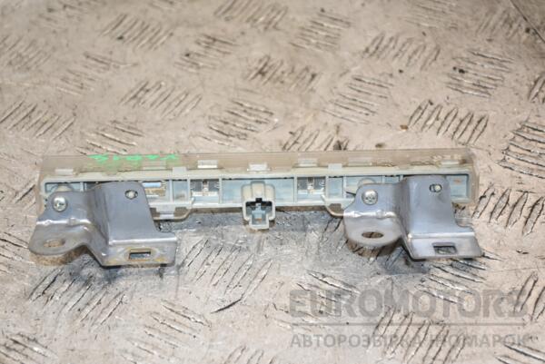 Ліхтар сигналу гальмування (додатковий стоп-сигнал) Toyota Yaris 2006-2011 383428 - 2