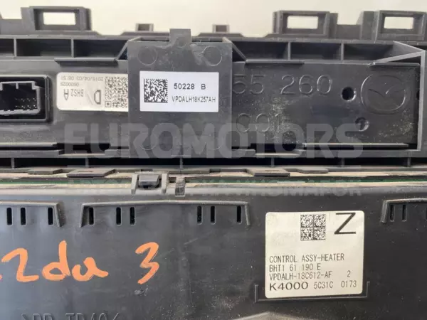 Блок управління кліматом клімат-контроль Mazda 3 2.2tdi 2013-2019 BHT161190E it-11784 Дизель - 4