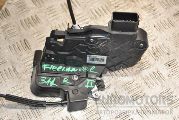 Замок двери задний правый электр 10 пинов Land Rover Freelander (II) 2007-2014 7H5A26412AD 383911 euromotors.com.ua