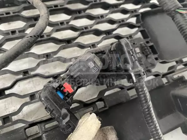 Решітка переднього бампера Land Rover Evoque 2.0d 2018 K8D2-17F791 it-11758 Дизель - 6