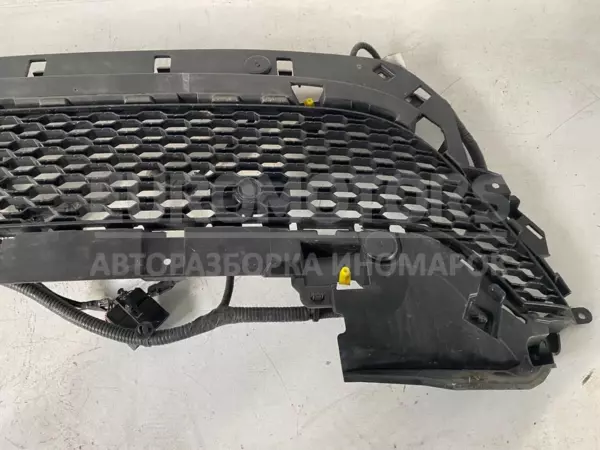 Решітка переднього бампера Land Rover Evoque 2.0d 2018 K8D2-17F791 it-11758 Дизель - 10