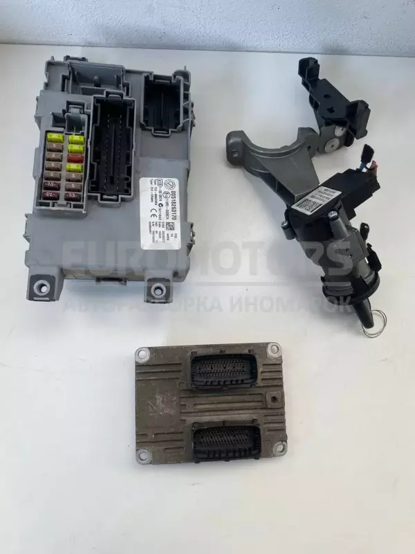 Блок управления двигателем (полный комплект зажигания) Fiat Grande Punto 1.4 2005 E3036277 it-11990 Бензин - 4