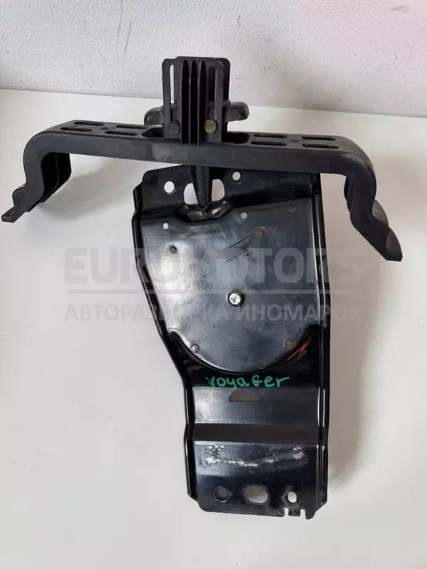 Механізм кріплення запасного колеса Chrysler Voyager 2.8crd 2008-2016 4535973 it-12052 Дизель - 2