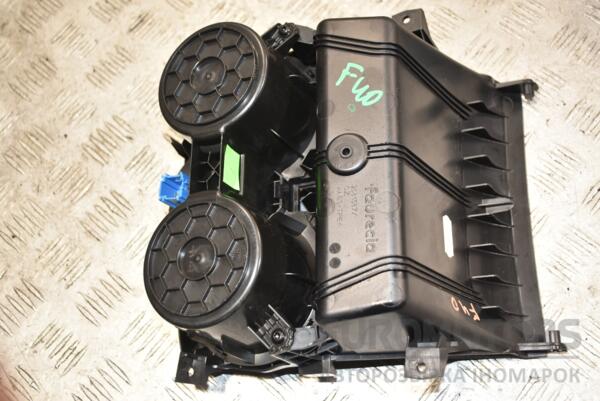 Підсклянник BMW 1 (F40) 2019-2024 6823329 384070 - 2