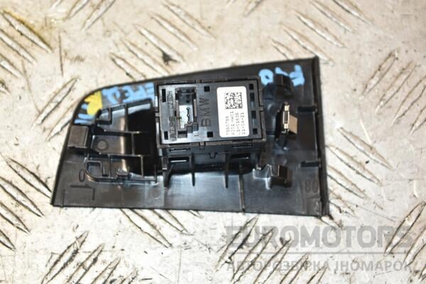 Кнопка склопідіймача передні праві BMW 1 (F40) 2019-2024 7950756 384105 - 2