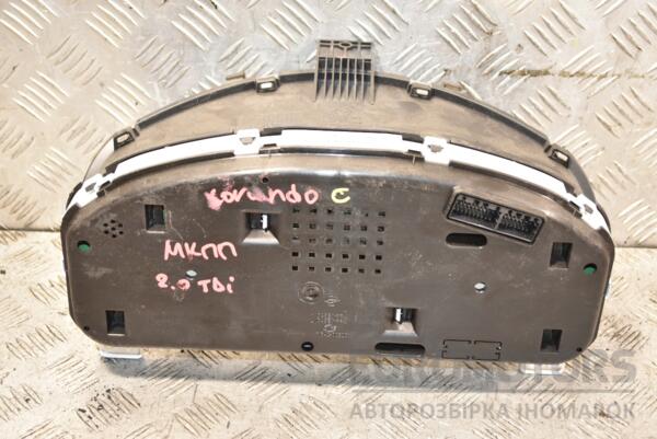 Панель приладів (дефект) SsangYong Korando C 2.0 Xdi 2010 8021034430 384440 - 2