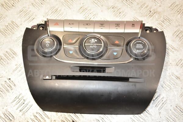 Блок управління пічкою клімат Fiat Freemont 2011-2016 1SK601X9AD 384543 euromotors.com.ua