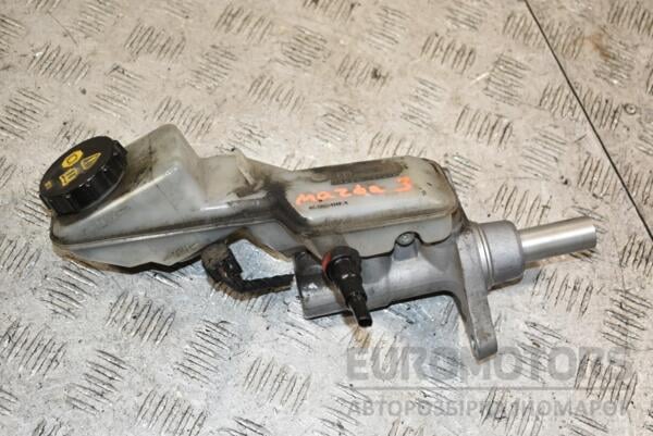 Головний гальмівний циліндр з бачком Mazda 3 2013-2019 384632 euromotors.com.ua