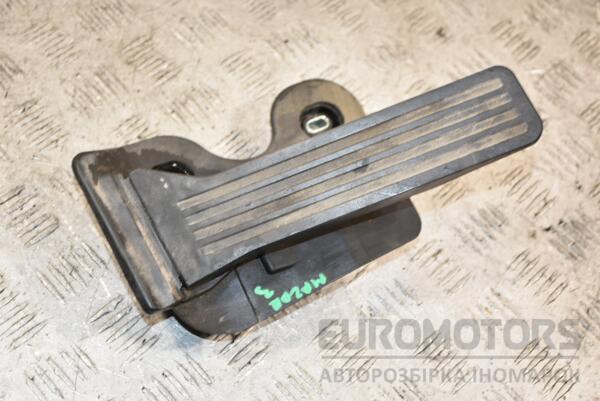 Педаль газа электр пластик Mazda 3 2013-2019 GHP941600C 384655 euromotors.com.ua