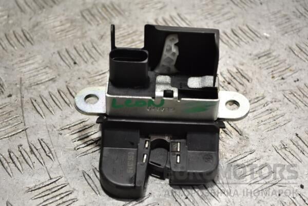 Замок крышки багажника электр 4 пина Seat Leon 2013 5F4827505D 384678 euromotors.com.ua