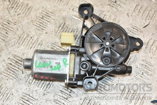 Моторчик стеклоподъемника передний правый Seat Leon 2013 5Q0959802B 384682 euromotors.com.ua