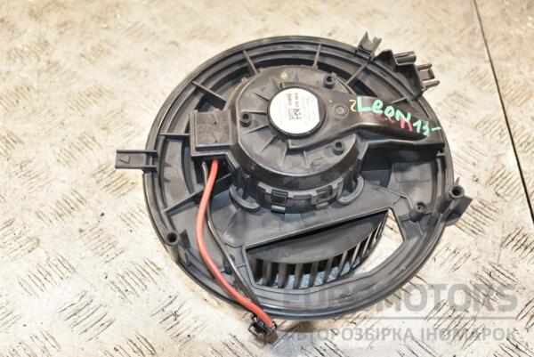 Моторчик печки Seat Leon 2013 5Q1819021B 384849 euromotors.com.ua